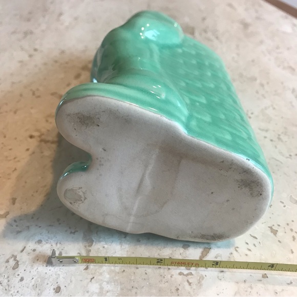 Vintage Little Boy Green Ceramic Planter or Small Vase. Measures 8.5”x4”x3”. - Picture 10 of 17